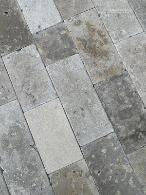 French limestone dallettes Lot handcrafted in France with rich fossilization and historic patina