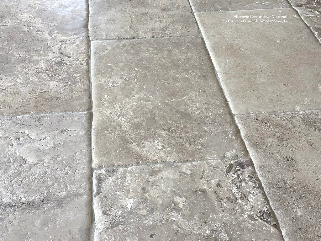 Antiqued French Limestone Flooring for Luxury Homes