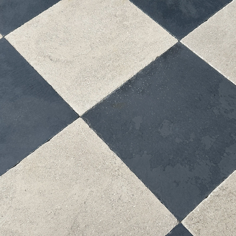 checkerboard flooring | antiqued French limetone & black slate | elegant heritage interiors