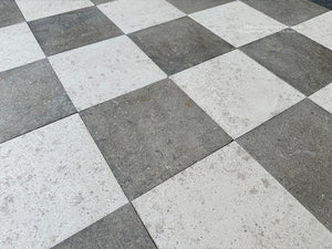 English Manor House Limestone Flooring in Olde Chalk and English Sage