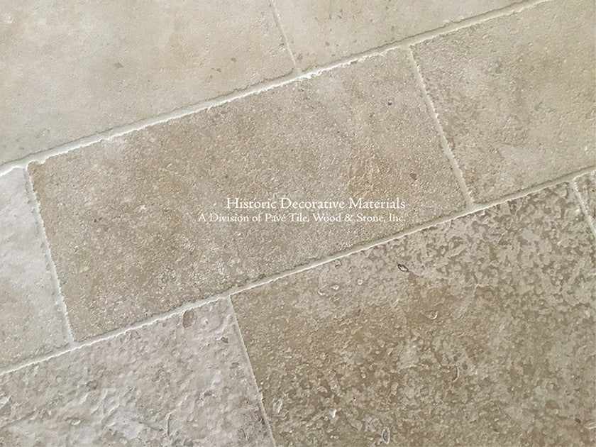 Dalle d'Aquitaine Aged French Limestone Flooring
