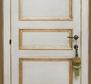 Master Crafted Antiqued Solid Wood Doors: Crème et Or