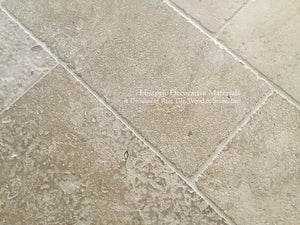Dalle d'Aquitaine Aged French Limestone Flooring